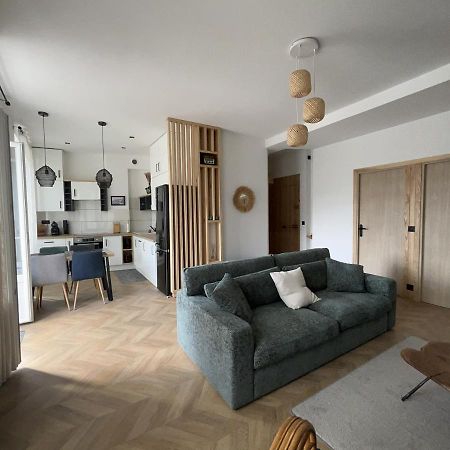 Carnot Place Bourgoin-Jallieu Exteriér fotografie